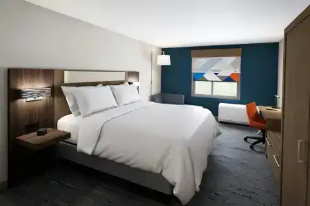 Holiday Inn Express Fayetteville – Fort Bragg by IHG - 32