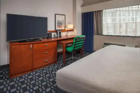 Courtyard by Marriott Arlington Crystal City/Reagan National - 27
