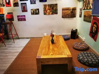 Waiting for You in Guilin Youth Hostel - 68