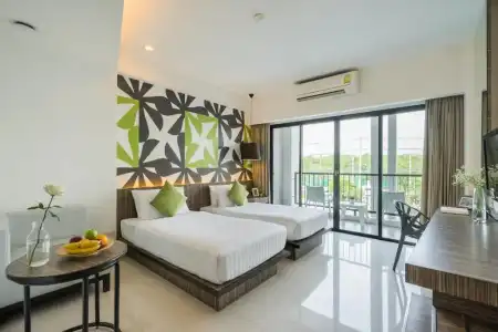 J Residence - 164