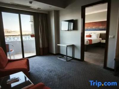 Aswan Plaza - 108