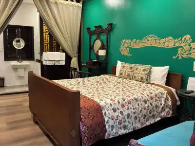 Songkhla Tae Raek Antique - 47