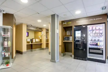 B&B Reims Centre Gare - 17