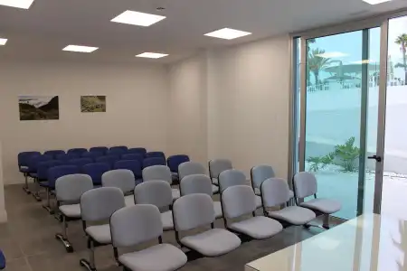 LIVVO Dunagolf Suites - 11