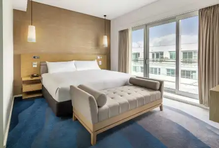 Hilton Auckland - 4