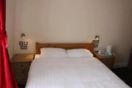 Earls Court Gardens - 73