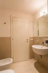 Wally Residence - 9