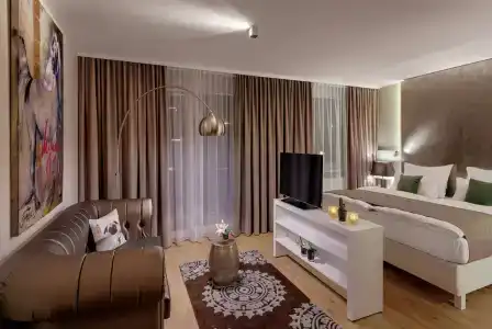 Amedia Luxury Suites Graz, Trademark Collection by Wyndham - 4