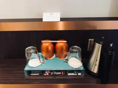 Best Western Empire Elysees - 51