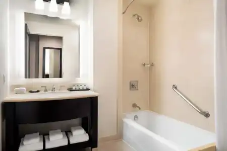 Sheraton Garden Grove-Anaheim South - 45