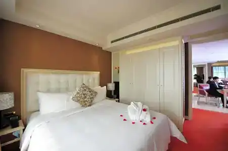 Wealthy Suzhou - 55