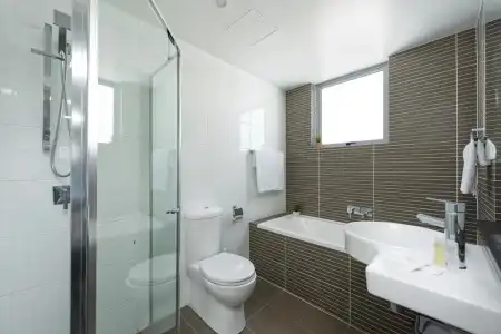 Astra Apartments Miller Street - 6