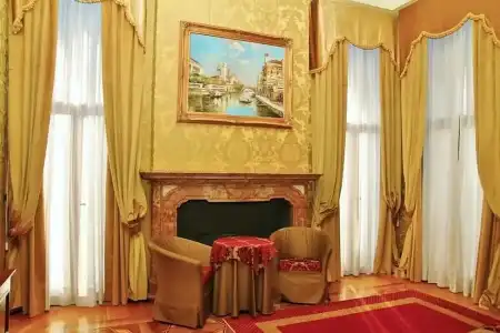 Pesaro Palace - 53