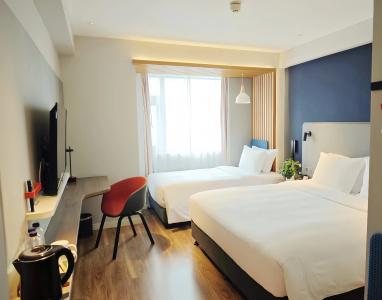 Holiday Inn Express Xi'an Ancient Town West - 5