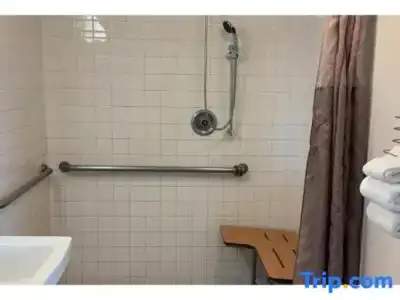 Studio 6 Suites Las Vegas, NV – Tropicana - 105