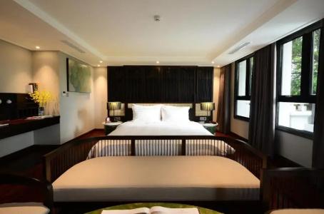 The Chi Novel Hostel - 234