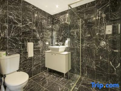 The Chermside Apartments - 140