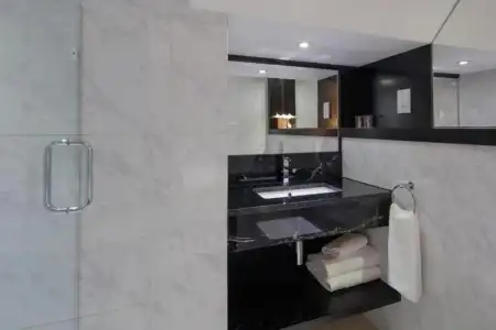 DoubleTree by Hilton London - Greenwich - 10