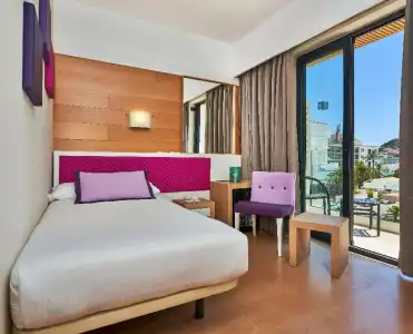 & Spa S'entrador Playa - 67