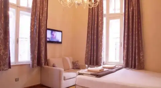 Hello Sofia Guesthouse - 5