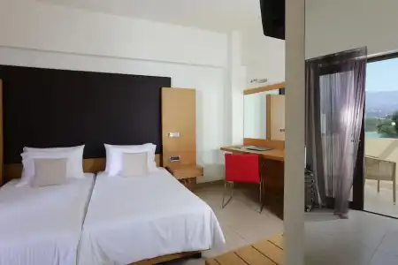 Elite City Resort - 41