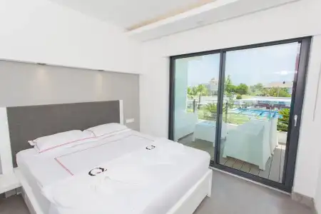 Q Spa Resort - 31