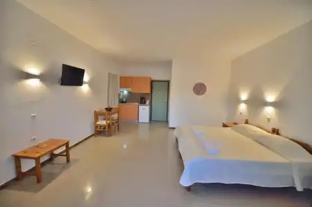 Reina Apartments - 49