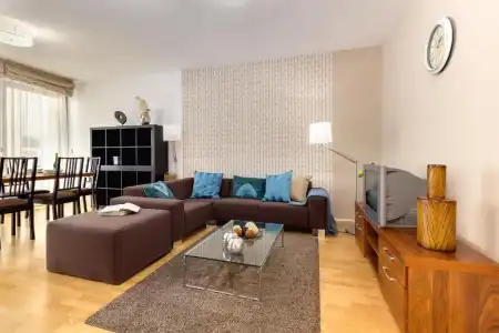 Quality Point Apartments 0-24 reception - 75