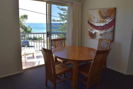 Beachside Holiday Apartments - 63