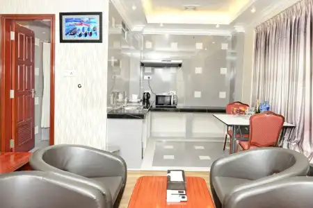 Grand United Ahlone Branch - 156