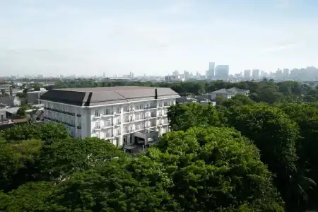 The Grand Mansion Menteng - 13