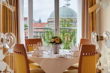 Grand Elysee Hamburg - 36