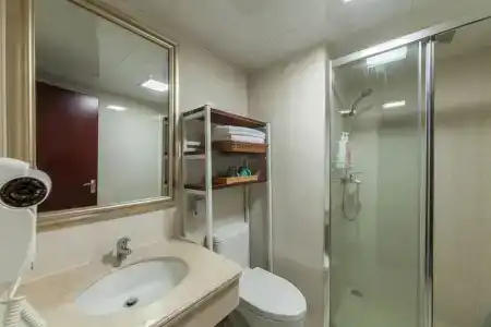 Guangzhou Jing Ting Ren Wen Inn - 6
