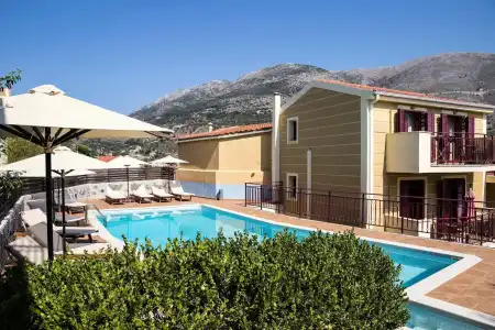 GreKa Ionian Suites - 11