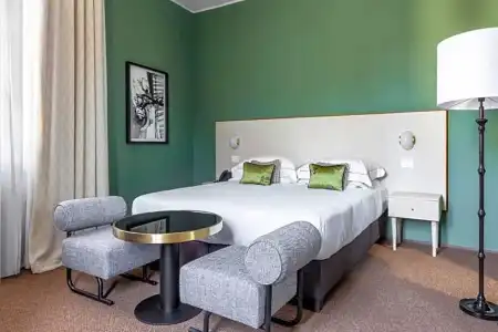 4F Boutique Florence - 50