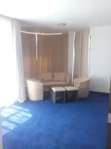 Opera Plaza - 5