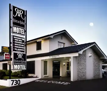Riviera on Ruthven Motel - 0