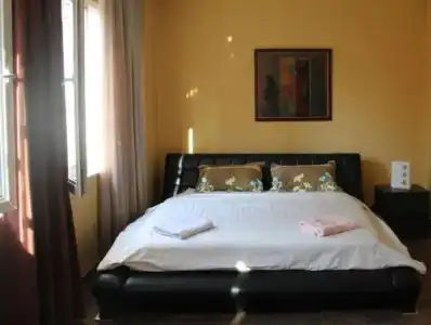 Sofia Guest House - 1