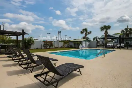 Best Western Central Inn - 16