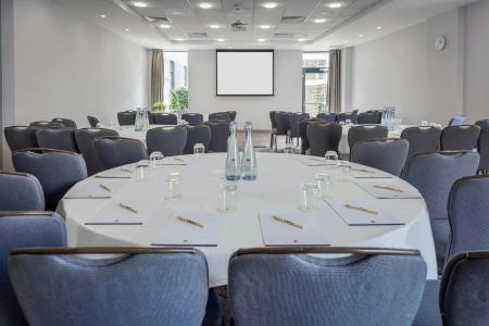 Doubletree by Hilton Angel Kings Cross - 49