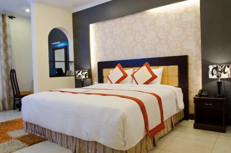 Petro House - 4