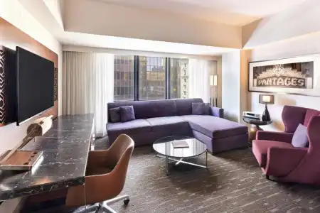 Sheraton Grand Los Angeles - 74