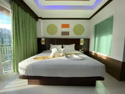 77 Patong & Spa - 166