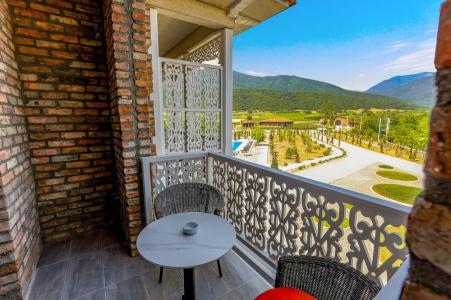 Chateau Artwine - 20