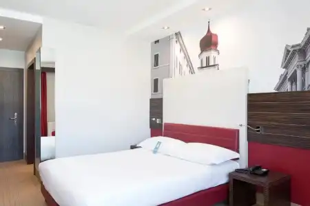 B&B - 66