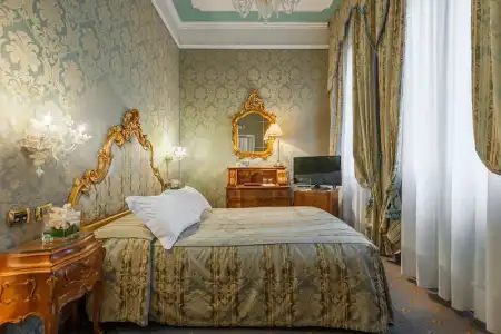 Al Ponte Antico - 37
