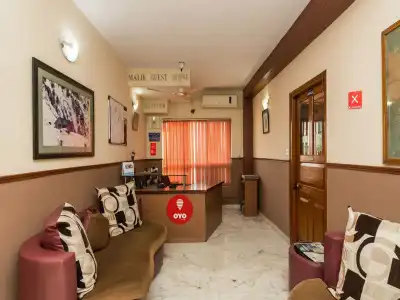 Malik Guest House - 9