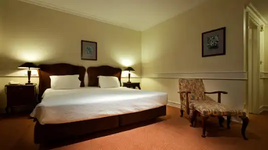 Metropole - 4