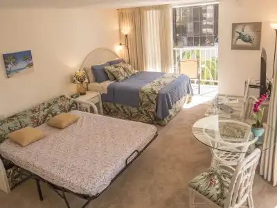 Tropical Studios at Marine Surf Waikiki - 56