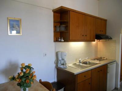 Aspri Petra Apartments - 13